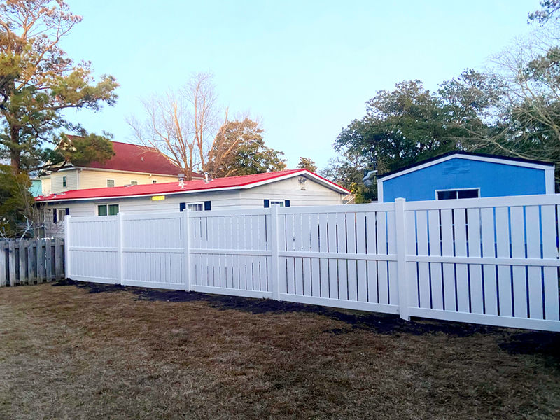 Vinyl Fences installation in Wilmington NC